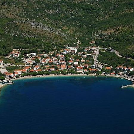 Hotel Quercus Drvenik  Luaran gambar