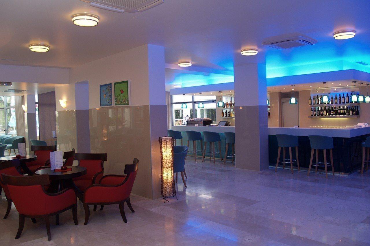 Hotel Quercus Drvenik  Luaran gambar