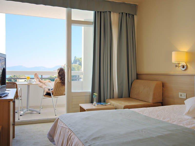 Hotel Quercus Drvenik  Luaran gambar